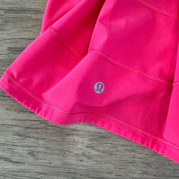 Lululemon Pace Rival Mid-Rise Skirt Lip Gloss Pink Size 4 - Picture 9 of 16